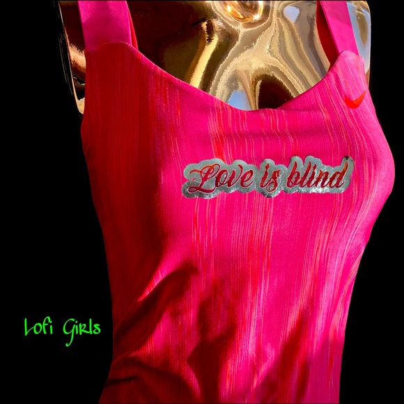 Nike Vintage ‘Love is Blind’ Holographic Custom  Lofi Girls Sport Tank Top - Picture 7 of 8